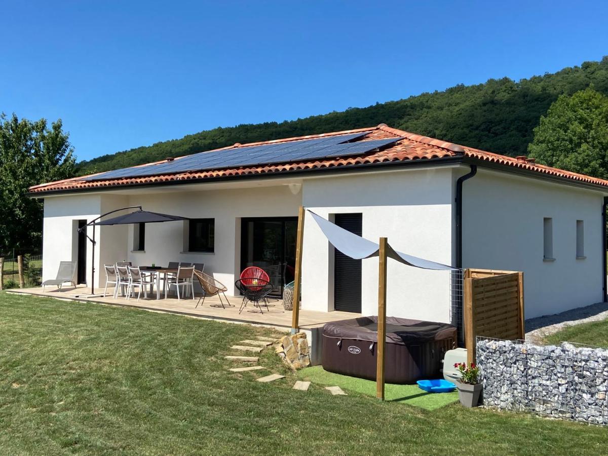 Villa Jacuzzi, Terrain De Petanque Et Aire De Jeux Vue Sur Les Pyrenees Seilhan Buitenkant foto